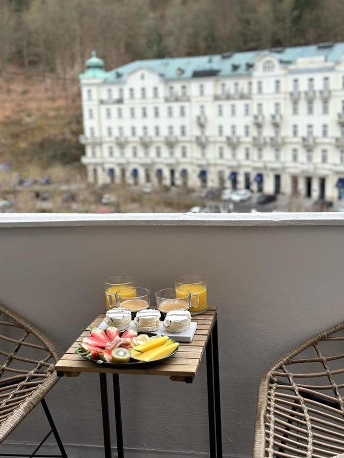 Riverside Apartment Karlovy Vary Esterno foto